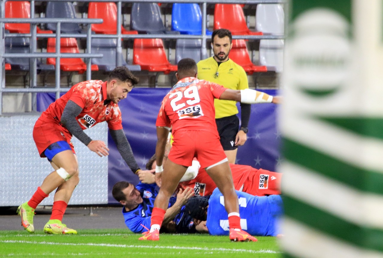 ROMÂNIA / LNR 2023 / SEMIFINALE: Terenuri grele, baloane alunecoase, frig, erori tehnice, penalități irosite, decizii greșite