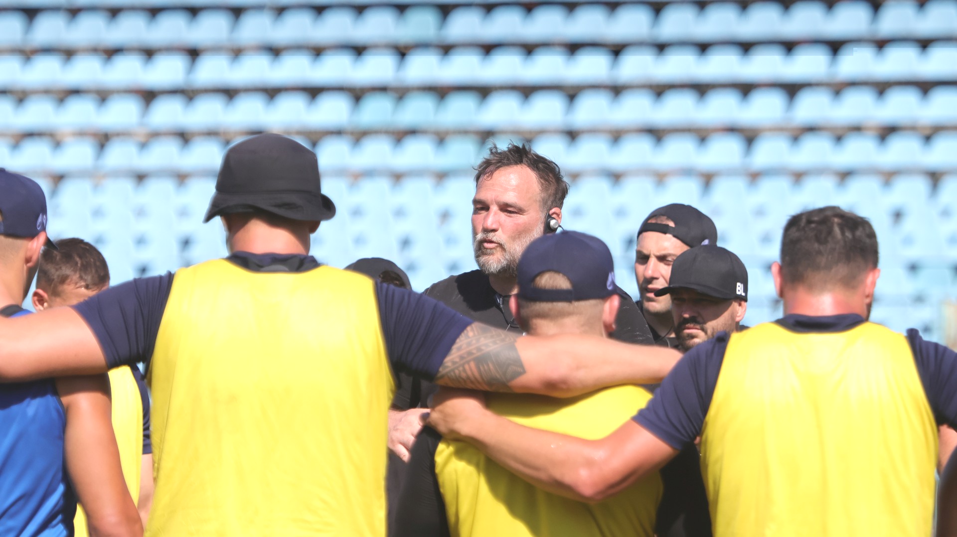 ECHIPA NAȚIONALĂ DE SENIORI: David Gerard a refuzat oferta lui Beziers și rămâne antrenorul Stejarilor