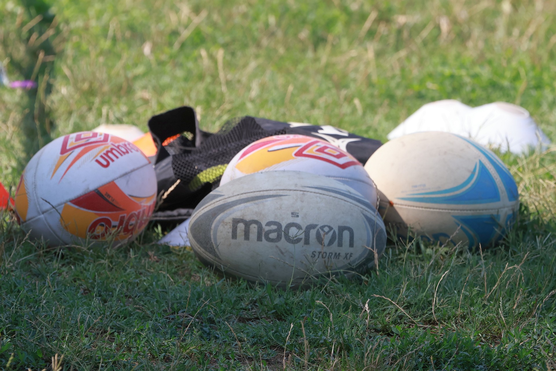 ANIVERSARE / 1995-2025: Cum, unde și de ce s-a adoptat trecerea la profesionism a variantei în XV jucători a rugby-ului 