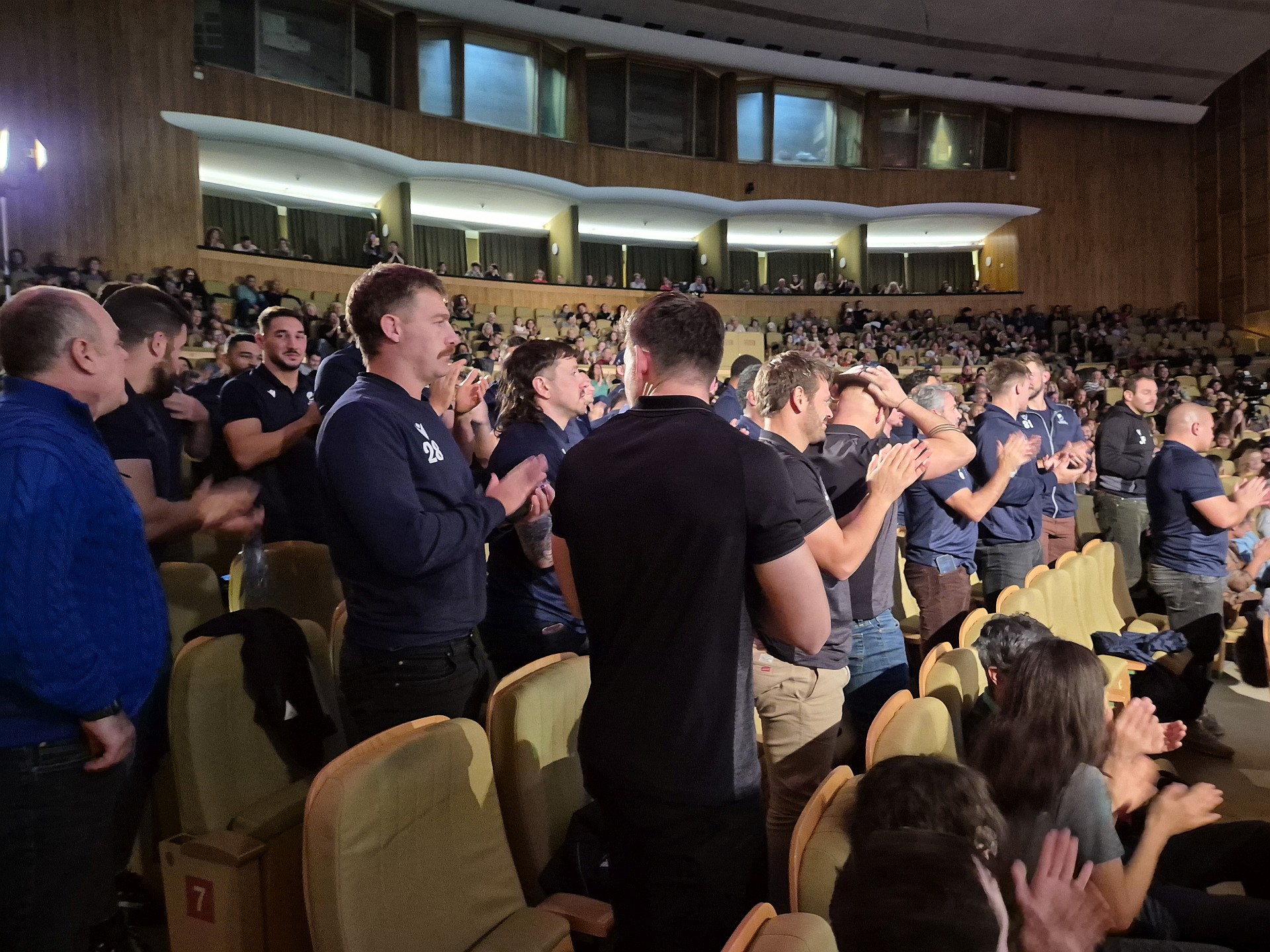 ROMÂNIA / NAȚIONALA DE SENIORI: Stejarii au asistat la Casa Radio la concertul susținut de Big Band Radio România / FOTO - VIDEO