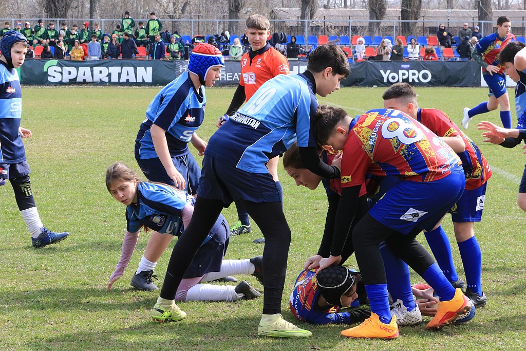 ROMÂNIA / COPII & JUNIORI: Voie bună și dragoste de rugby la primul turneu AMRB din 2026