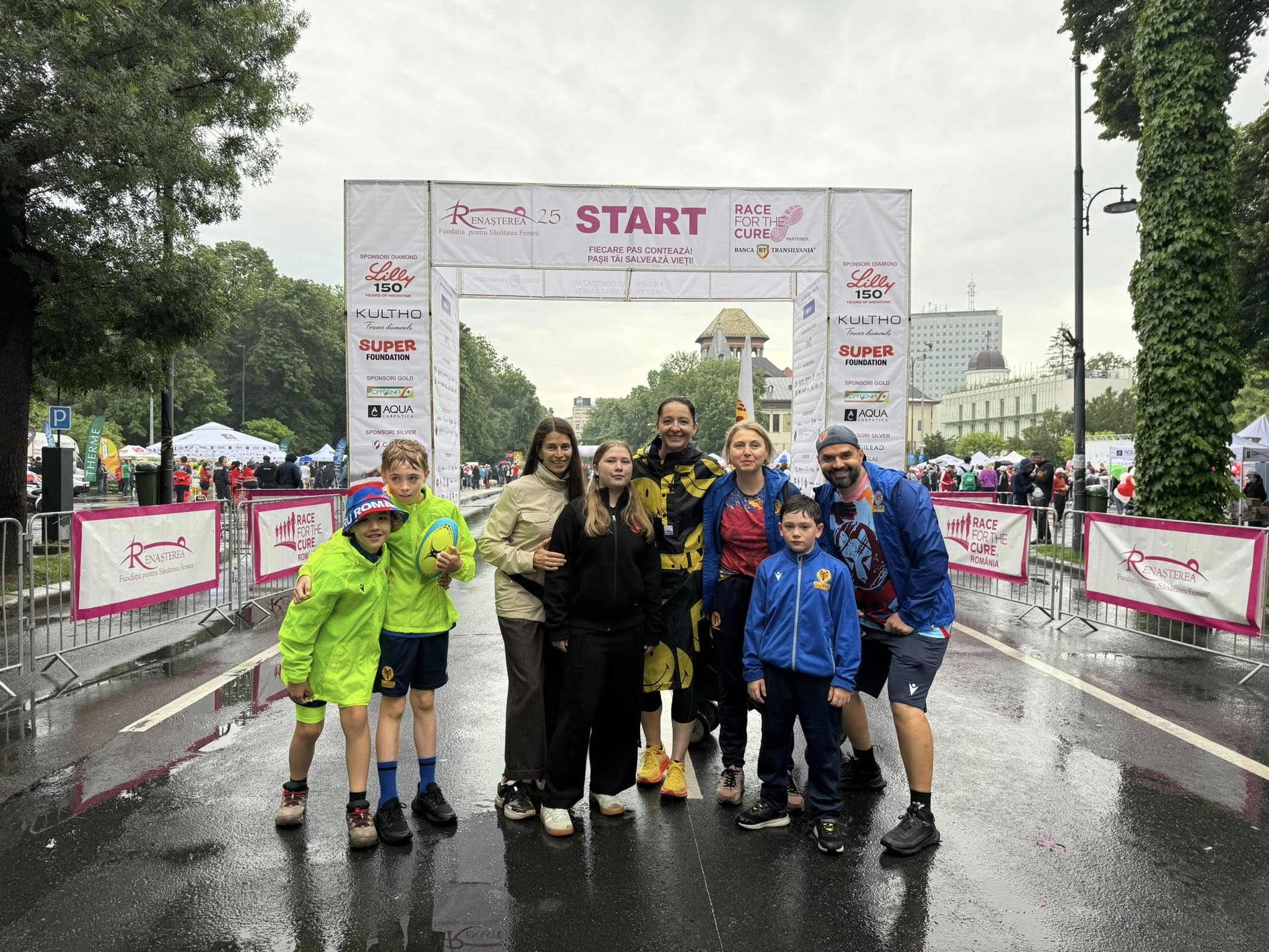 ROMÂNIA / COPII & JUNIORI: Micuții sportivi de la Rugby Academy au participat la Race for the Cure România 2026