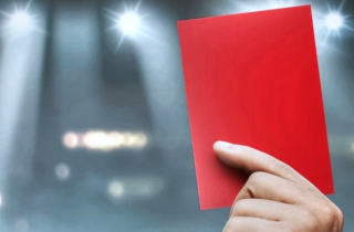 REGULI DE JOC / EXPERIMENT: Cartonașul roșu pentru 20 de minute va fi testat la vară