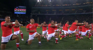 MECI TEST / ROMÂNIA - TONGA: Hai pe „Arcul de Triumf”, să vezi pe viu dansul războinic „Sipi tau”