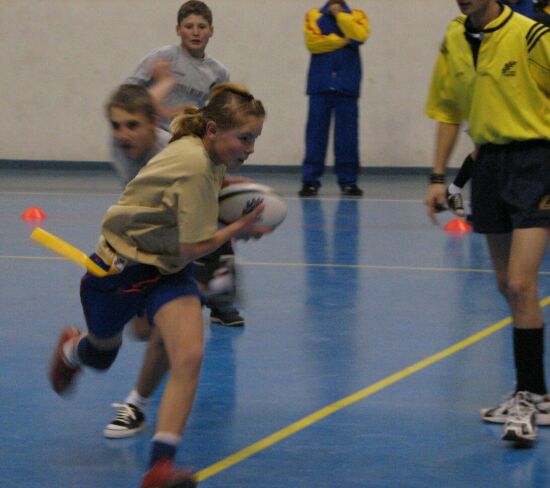 Patrundere spre eseu, sau cum o fata depaseste un baiat