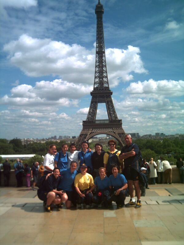 Stejaritele si Turnul Eiffel