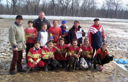 Invingatoarele, fetele de la Henry Coanda