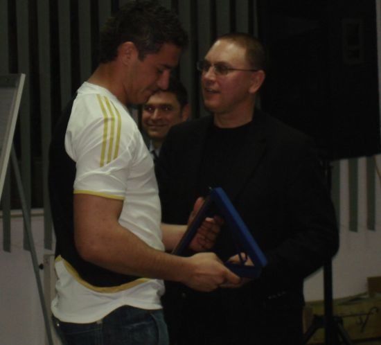 Valentin Poparlan este cel mai bun junior